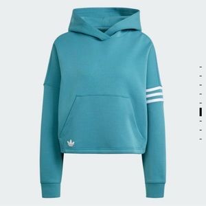Adidas Neuclassic hoodie